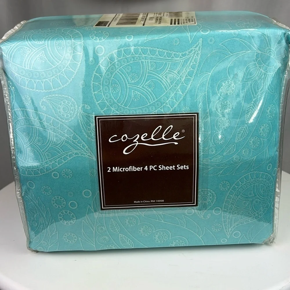 NWT Cozelle 2 Complete Sets of Queen Microfiber Sheets (4 PC in Each Set)